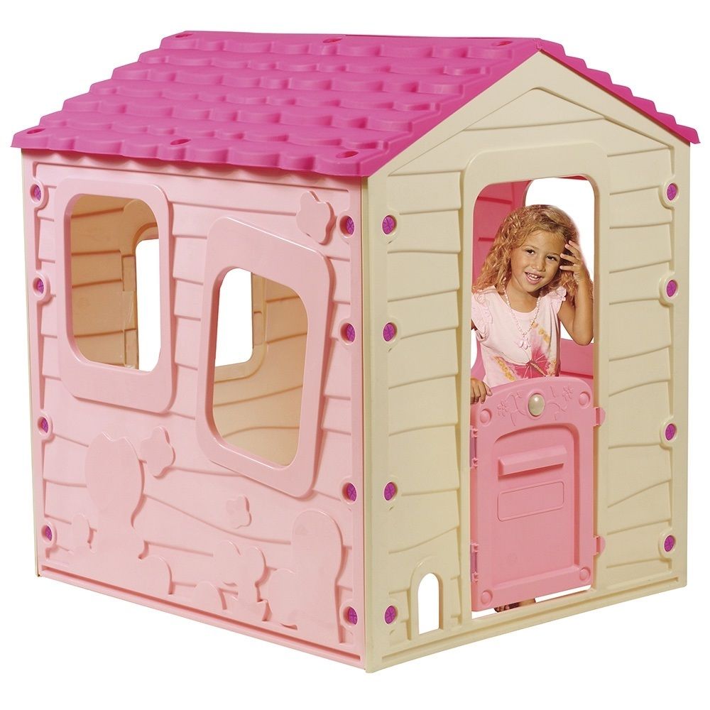 Пластиковый домик для детей