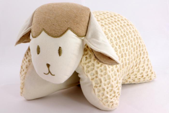 do-it-yourself pillow sheep