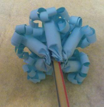 do-it-yourself hyacinth from corrugated paper