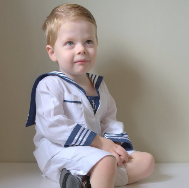 DIY sailor costume for a boy