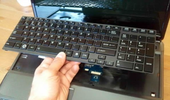 Drying the flooded keyboard