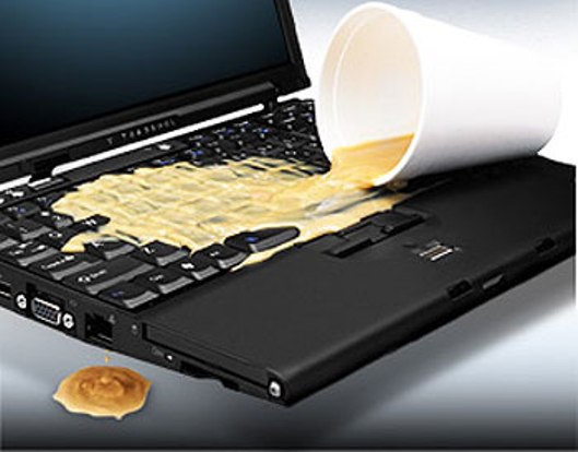 Можно ли сушить ноутбук феном если пролили на него воду