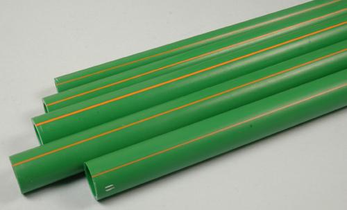 DIY soldering polypropylene pipes