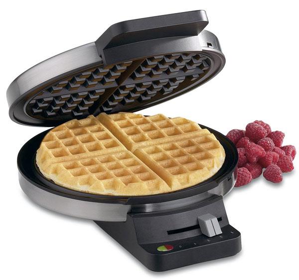 Thin waffle maker