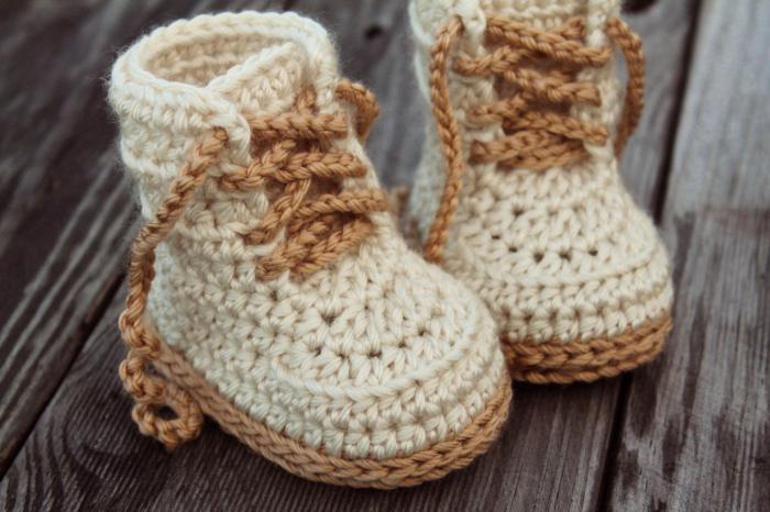 crochet sneakers