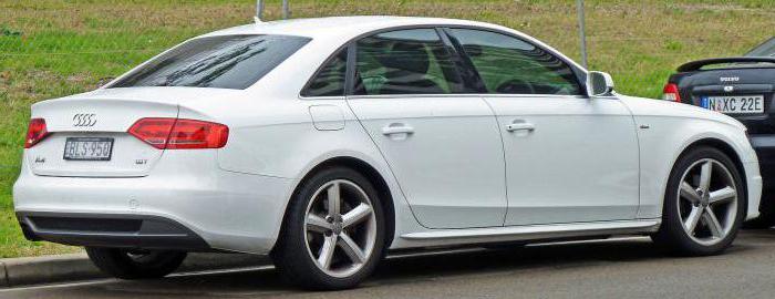 Audi A4 B8: reviews