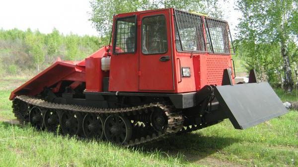 Tractor TT-4: characteristics