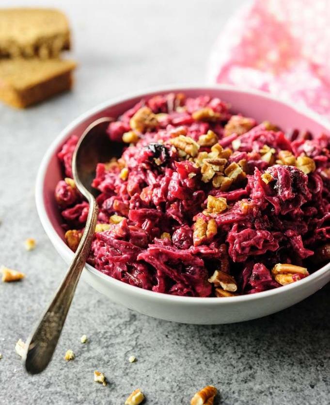 routine beetroot salad with sour cream