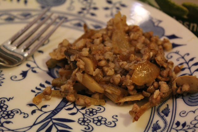 гречка с грибами с мясом в мультиварке фото
