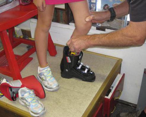 Как определить размер горнолыжных ботинок для ребенка