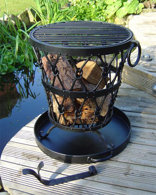 Forged barbecue grills