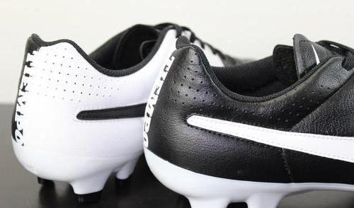 tiempo genio cleats