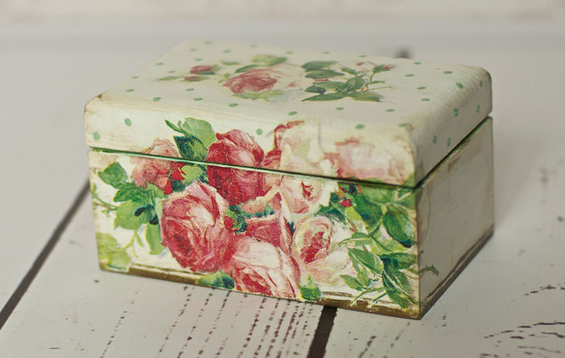 Decoupage caskets