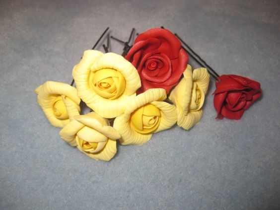 шпильки с розами