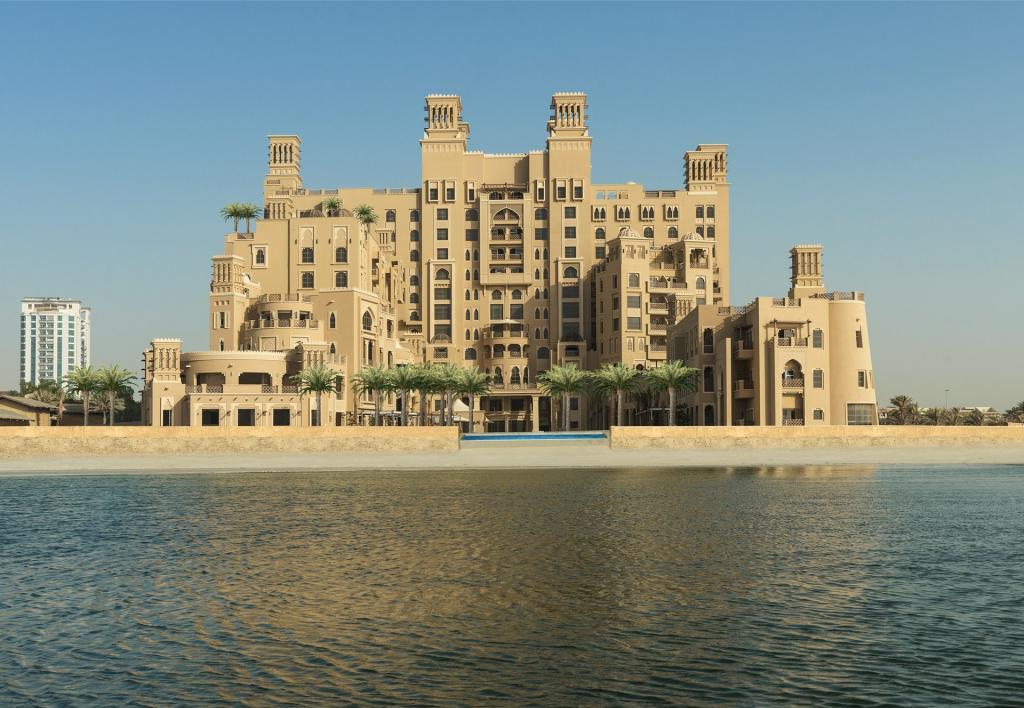 sheraton sharjah beach resort