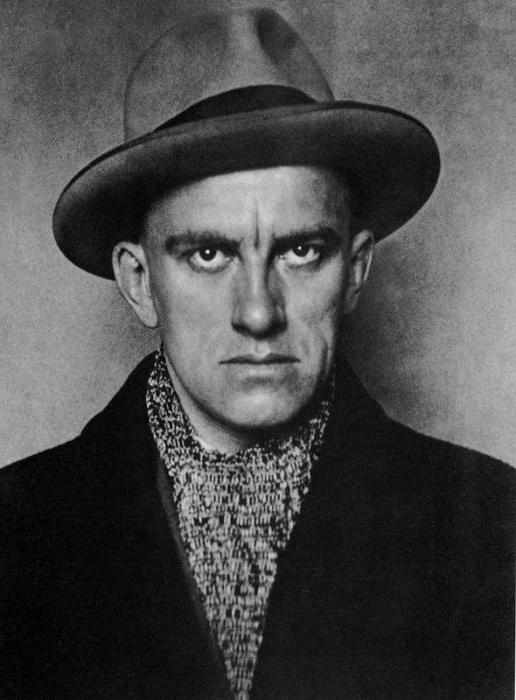 Mayakovsky cloud in pants summary