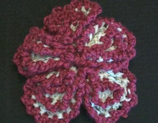 crochet three-dimensional flowers