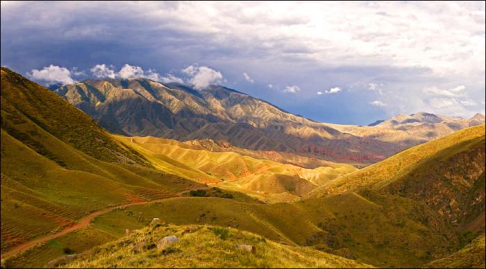 казахстан горы 