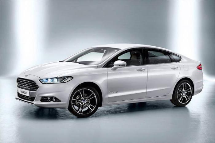 ford mondeo sedan