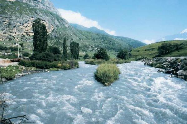 река урал впадает в каспийское море