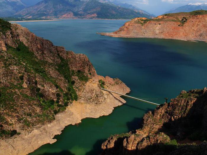 Чарвакское водохранилище фото узбекистан