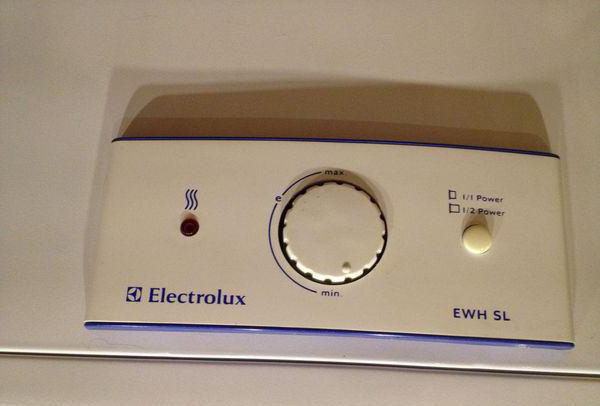 водонагреватель electrolux ewh 50 sl