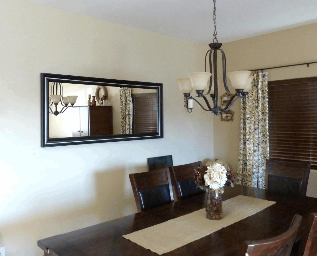 mirrors in the interior of the kitchen photo