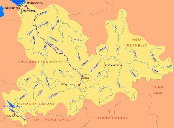 географическое расположении реки Сухоны