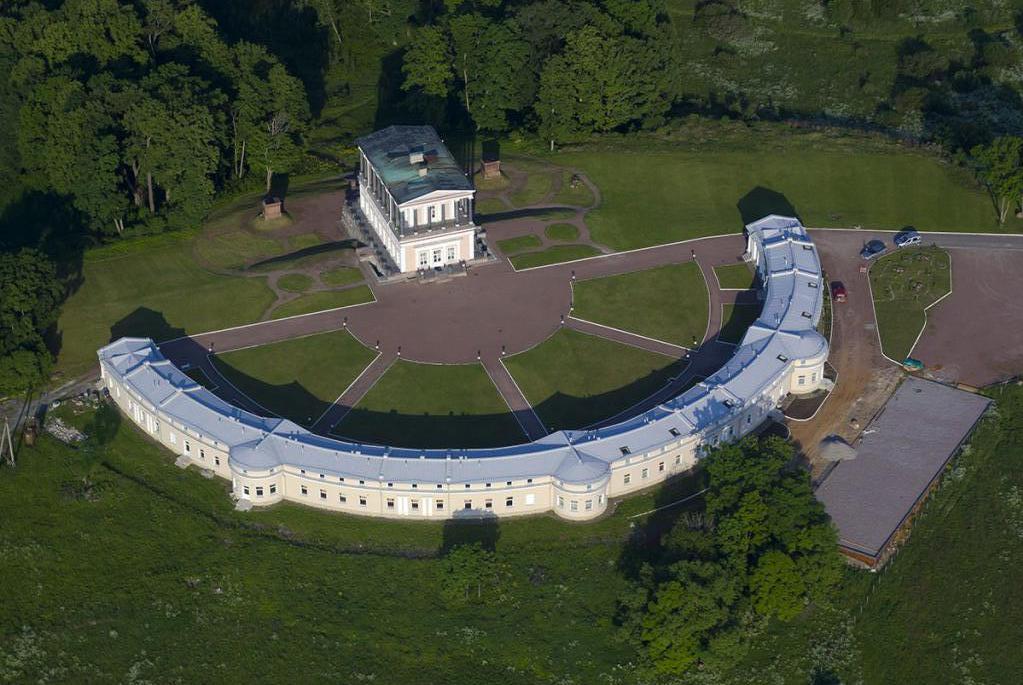 дворец бельведер в петергофе история