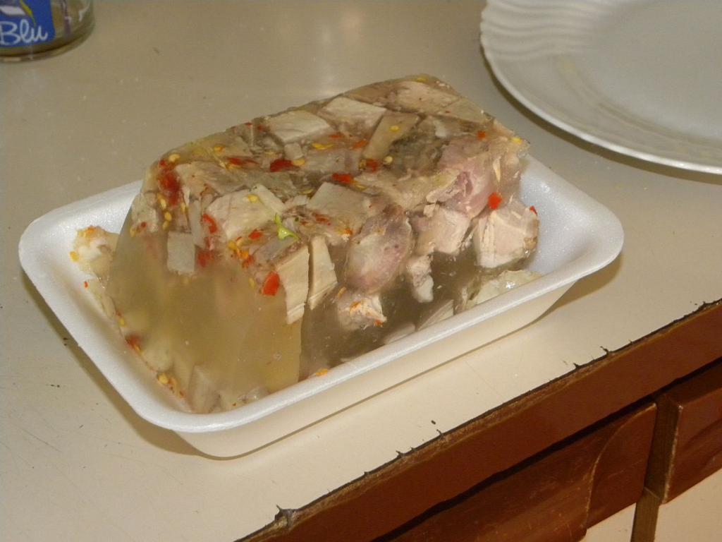 Как приготовить холодец из свиных рулек в домашних условиях рецепт пошаговый с фото