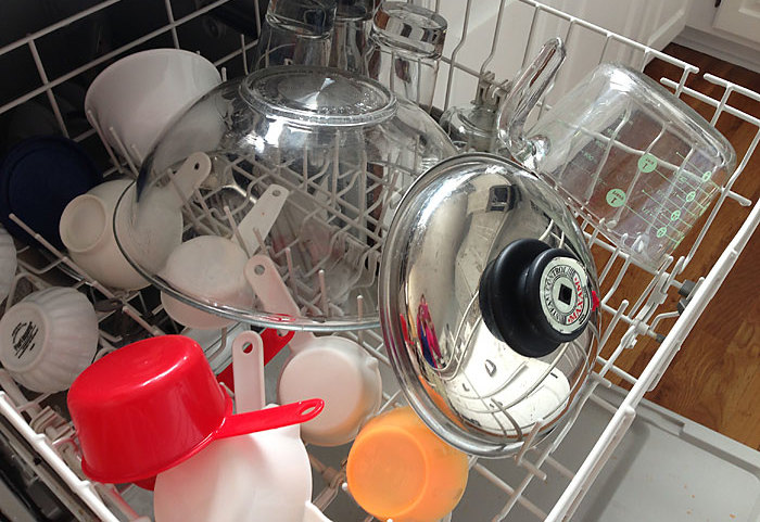 Куда класть таблетку в посудомоечной машине: инструкция