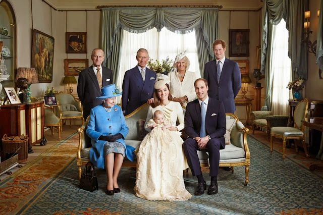 Королевская семья в утренней комнате