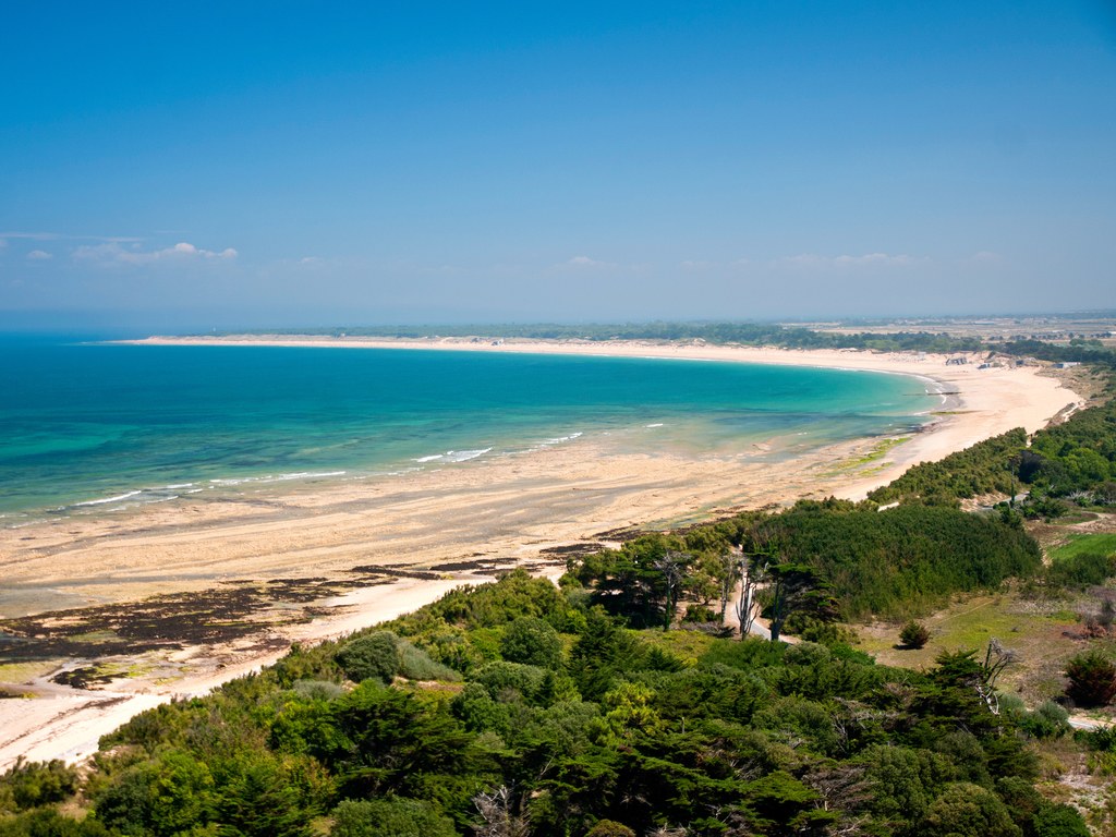 The beaches of the island of Ile de Re