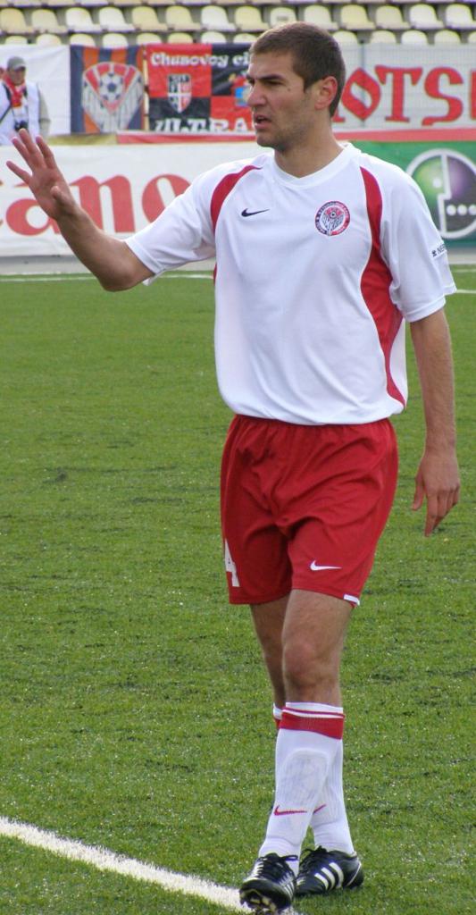 Vitaly Fedoriv as part of Amkar