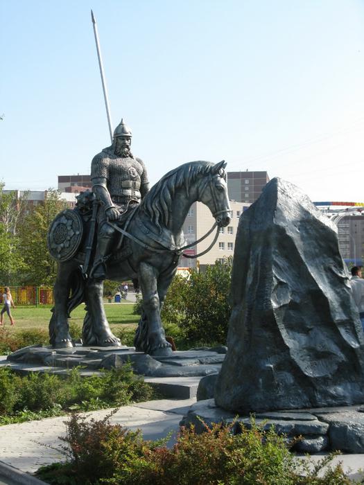 памятник Илье Муромцу в Екатеринбурге