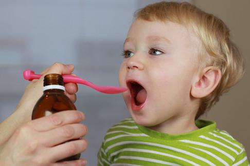 Как вылечить сухой кашель 2 летнему ребенку thumbnail