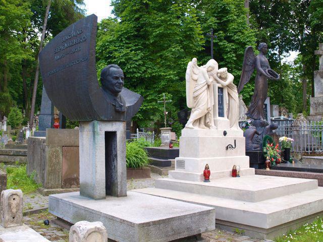 лычаковское кладбище кто похоронен