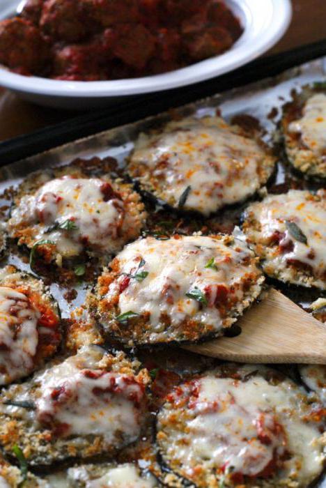 aubergines with tomatoes cheese garlic