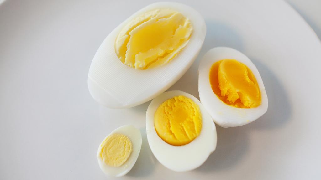 какие витамины в яйцах куриных