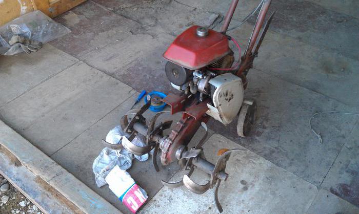 mole cultivator with a Honda engine