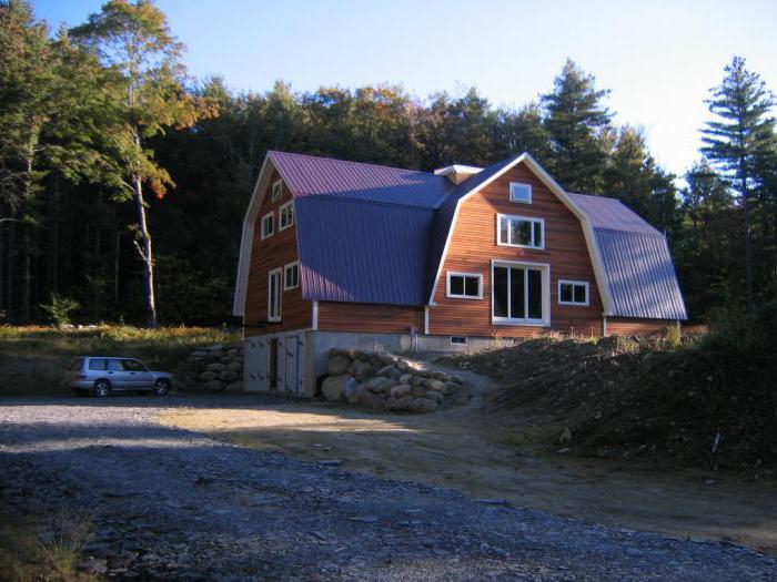 how to make a semi-hip roof with your own hands