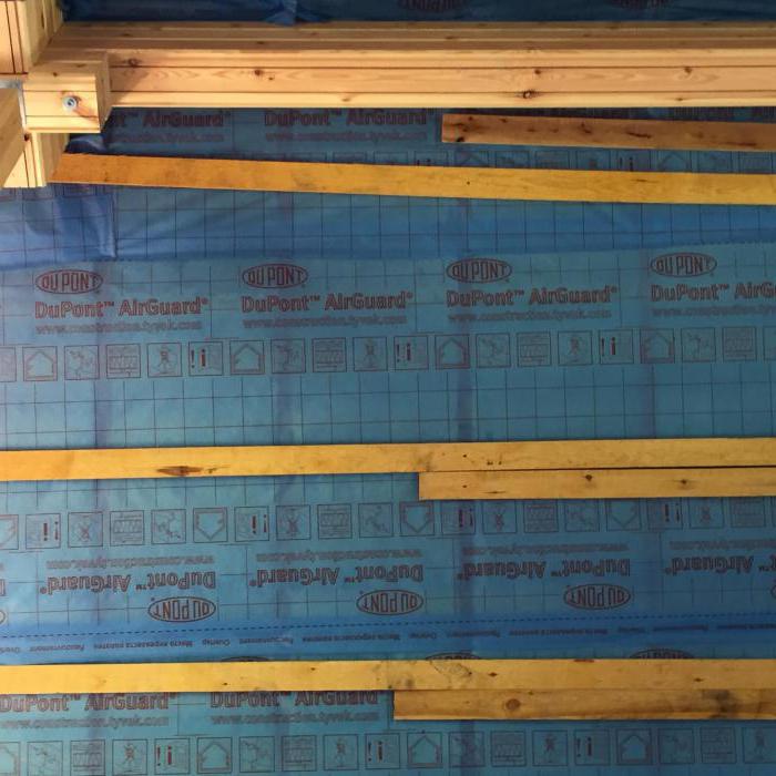 vapor barrier tyvek characteristics