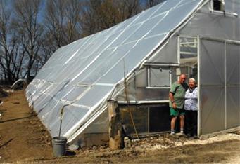 making a greenhouse from a profile pipe with your own hands