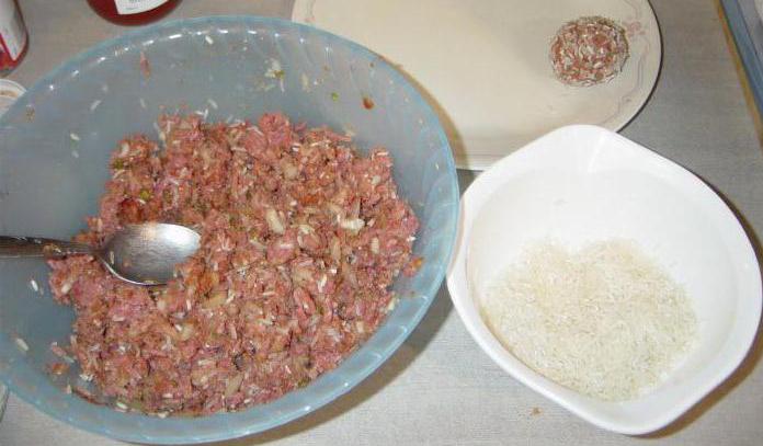 мясные тефтели в сметанном соусе в духовке