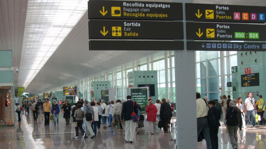 Терминал аэропорта в Испании