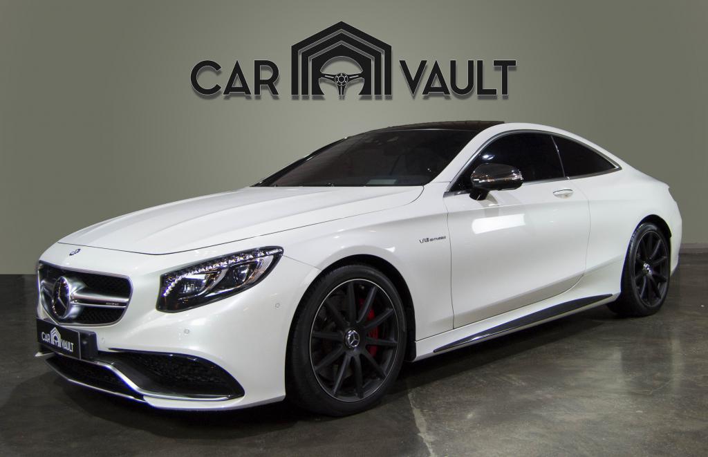 Mercedes C63 AMG Coupe