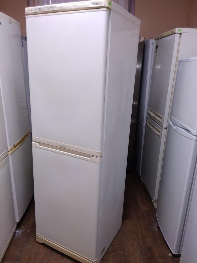 Холодильник Stinol двухкамерный