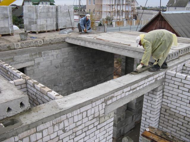 anchoring of floor slabs in load-bearing walls