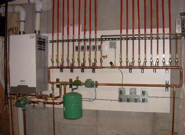 Collectors for boiler piping