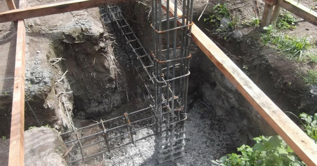 Column Reinforcement Structure